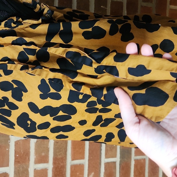 Who What Wear Top With Tie Detail At Neck, Size Medium - Picture 6 of 8